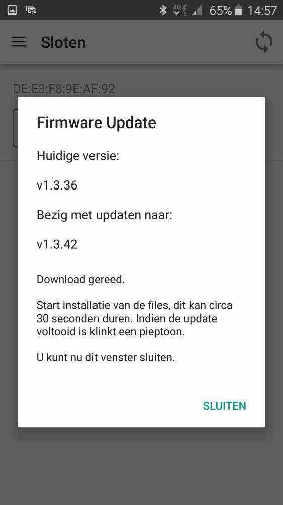 VERGRENDELINGEN ELEKTROMAGNETEN TOEGANGSCONTROLE ACCESSOIRES INSTALLATIEHANDLEIDING Zodra de firmware volledig is overgedragen verschijnt er een nieuw venster.