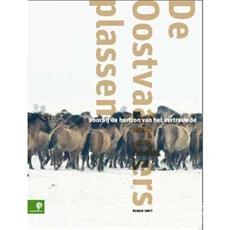 Oostvaardersveld met Krakeendhut (5) en Poelruiterhut (6) Een terrein dat opnieuw is ingericht om dezelfde vier landschappen te hebben als in de Oostvaardersplassen.