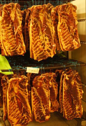 Slachtsector verkiest uniformiteit Bio Bacon varieert in formaat