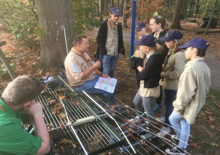 00 uur wordt de opkomst van de Scouts gesloten en gaan zij huiswaarts.