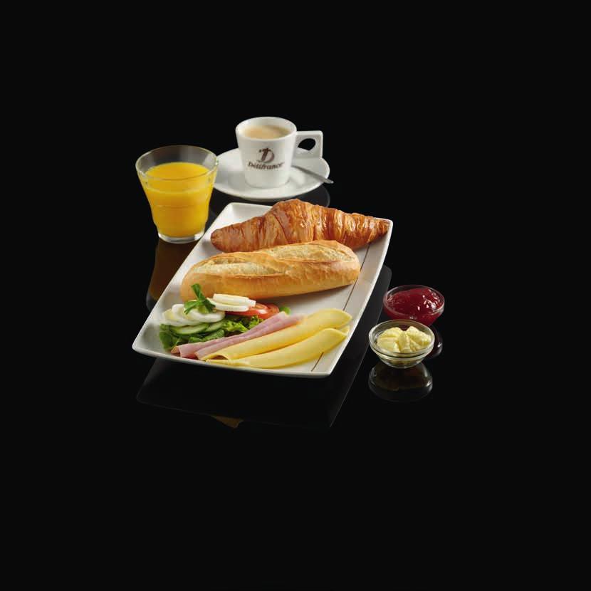 Bonne journée! 7,50 PETIT DÉJEUNER tot 12.00 uur Frans ontbijt met 1/3 baguette en een croissant.