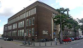 UNIEKE KAMERMUZIEKCONCERTEN OP EEN HISTORISCHE PLEK In drie concerten laat DBS vele, minder bekende kamermuziekwerken over het voetlicht komen op een historische plek in Rotterdam.