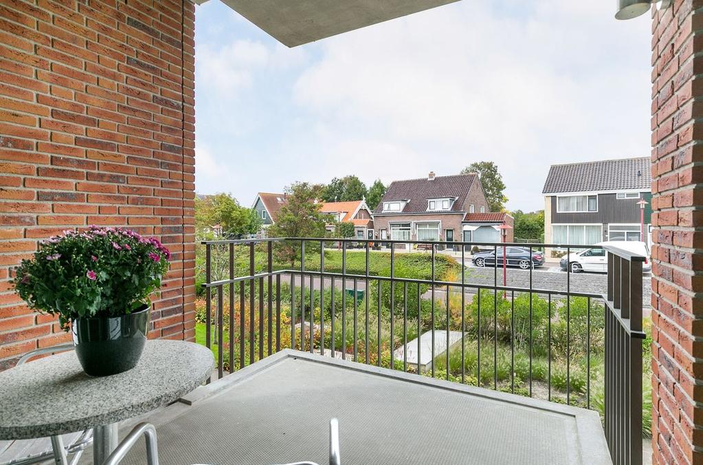 Ligging en indeling Balkon - (ca. 2.93 x 2.