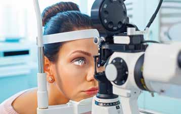 contactlenzen, nachtlenzen of een oogcorrectie volgens de Near Vision CK -behandeling.