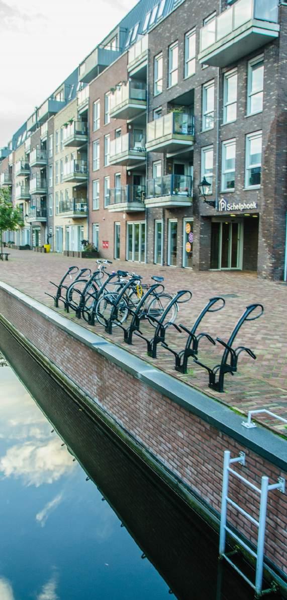 #4 FIETSPARKEREN Parkeren voor alle type fietsen mogelijk maken Er komen steeds meer verschillende soorten fietsen, zoals elektrische fietsen, bakfietsen, fietsen met dikke banden en kratjes.