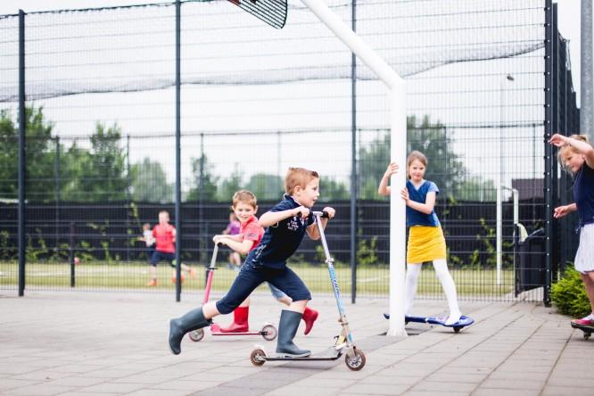 Limena, Eben-Haëzer Het beste na thuis Als kinderen naar het internaat gaan, is dat een grote verandering. Niet alleen voor de kinderen, maar ook voor de ouders.