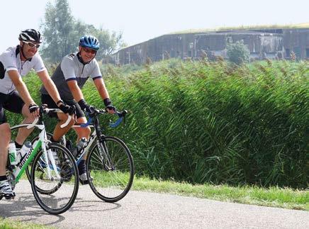 Ontdek de geschiedenis in het Hembrugmuseum, bekijk de foto-expositie Schot in de Roos of maak vanaf het Hembrugterrein een prachtige fietstocht langs de forten.