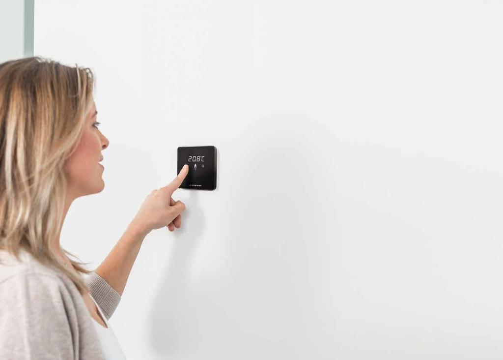 COMFORT TOUCH De Intergas Comfort Touch is een thermostaat met ongekend gebruikersgemak in een verbluffend compact en modern