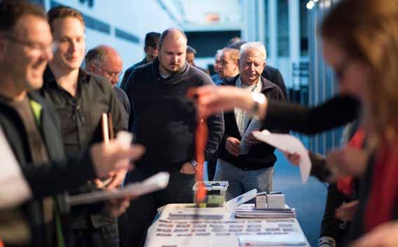 Voorlichting Een van onze belangrijkste doelstellingen is het actief delen van kennis en actuele informatie over de lastechniek met iedereen die zich bezighoudt met het vak.