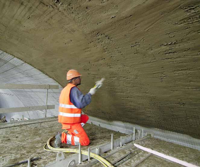 BRANDWERENDE MORTEL VOOR TUNNELS Sikacrete -213 F: opgespoten brandwerende mortel voor beton Bij een tunnelbrand kan het beton in zeer korte tijd aan extreme temperaturen worden blootgesteld.