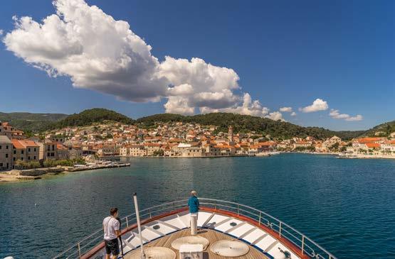 * Indien de vlucht vertraging heeft, kunnen er wijzigingen in het programma aangebracht worden. Dag 2 : Dubrovnik > Elafieteneilanden >Mljet Na het ontbijt vertrek naar het nationaal park van Mljet.
