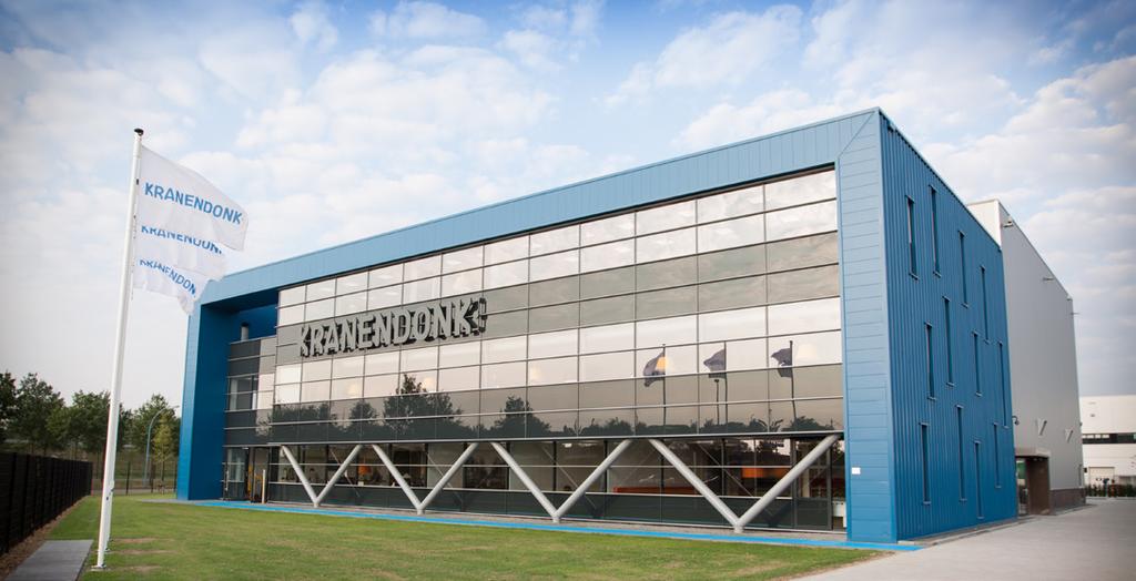 Bedrijfsgebouw van robot-producent Kranendonk in Tiel De twee geïnstalleerde warmtepompen leveren meer dan 90% van de totale warmtevraag aardgasloos.