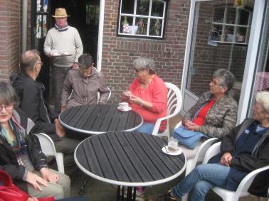 Ondanks sombere voorspellingen was het in werkelijkheid stralend weer met een mooie wolkenlucht en veel zonneschijn.