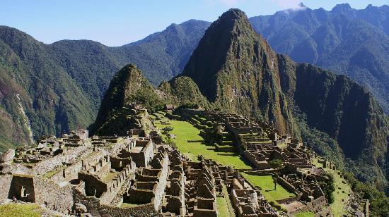 Picchu is gelegen op een hoogte van 2360 m, dus veel lager dan Cusco. Nadien heb je nog voldoende tijd om zelf deze ruïnes verder te ontdekken.