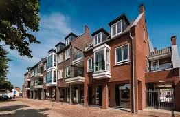 vrije-sector huurders in de knel visie van GPHP op de (on)betaalbaarheid van geliberaliseerde huurwoningen. Steeds meer mensen zijn aangewezen op een woning van commerciële verhuurders.