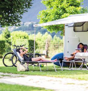 Camping Riviera OPEN 14/04-23/09 Camping Spiaggia OPEN 13/04-22/09 Vrijstrand op 10 m.