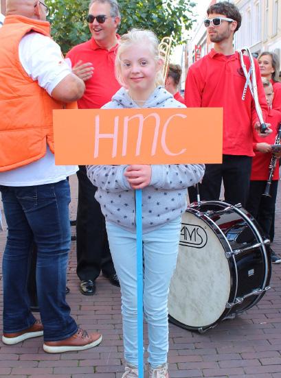 Als HMC zijn we erg trots op alle jeugd die mee op straat gaat en dat doen we graag als eenheid.
