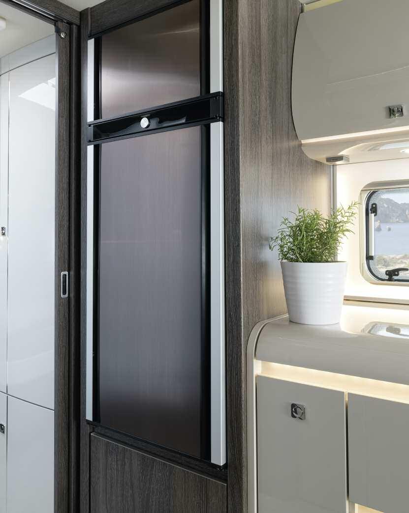 BRLLANT DETALS FENDTCARAVAN 7 De Brillant bewijst zijn reputatie van premium caravan door het exclusieve interieurdesign en het uiterst complete accessoirepakket.