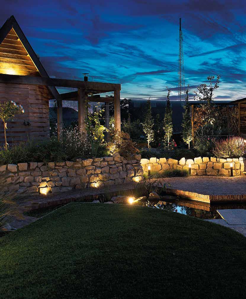 Tuinverlichting Met het assortiment buitenverlichting van Lightpro creëer je het ideale lichtplan voor jouw tuin.