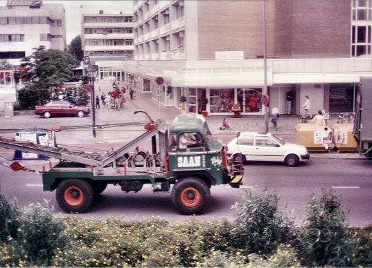 FWD SU-COE Bouwjaar : 1942 gebruik : 1950 1972 : Oorspronkelijk Waukesha 6-cilinder zijklepper benzine.