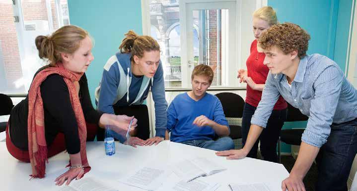 Waarden Inleiding De kernwaarden definiëren de cultuur van onze universiteit.