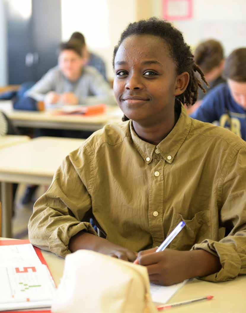 Als je in het tweede leerjaar wil kiezen voor de basisoptie Latijn of Grieks-Latijn, zal je in het eerste jaar voor Klassieke Studiën moeten kiezen.