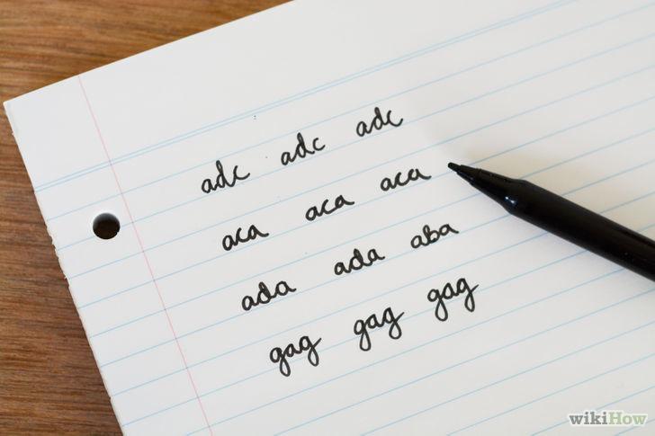 Oefen het herhaaldelijk schrijven van dezelfde zin. Nu de letters gemakkelijker zijn geworden gaan we oefenen met daadwerkelijke zinnen.