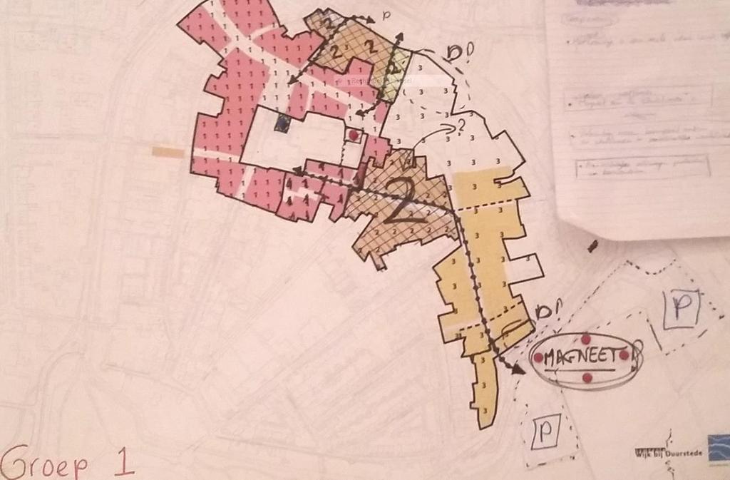 Realiseren rondje via de Klooster Leuterstraat en wel zo compact mogelijk (via Kerkstraatje). Centrum 1 ook zuidzijde Markt/Peperstraat. Centrum 2 in plaats van Centrum 3 gebied nabij Walplantsoen.