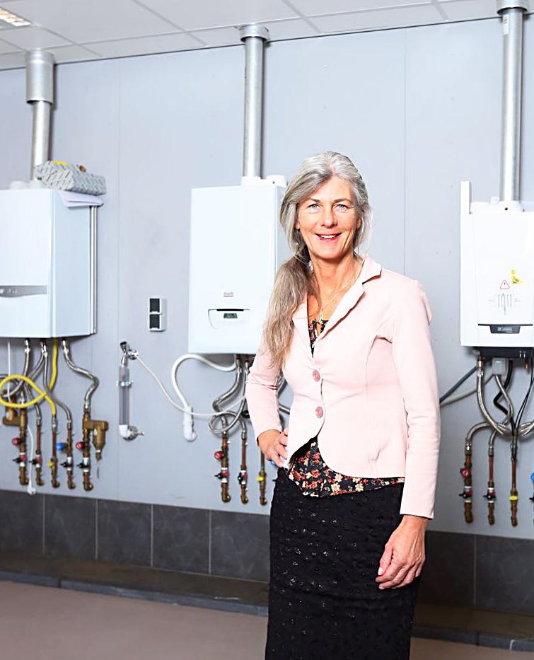 UNETO-VNI lid Energiewacht uitgeroepen tot vitaalste bedrijf van Drenthe In een gesprek met Alie Bos, manager HR en Facilities, vertelt zij hoe Energiewacht de winnaar is geworden van de prestigieuze