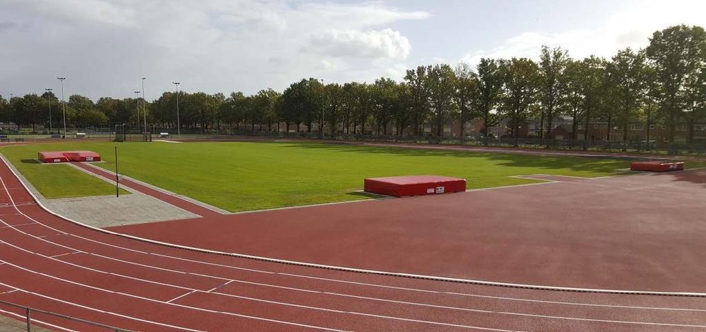 Wij zijn u graag van dienst bij de voorbereiding van de te realiseren of te renoveren atletiekaccommodatie met onze online bestekservice of een persoonlijk advies over