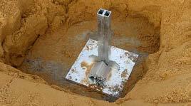 het inbouwframe dient in het zand te worden ingegraven met als voordeel dat er geen betonfundament nodig is.