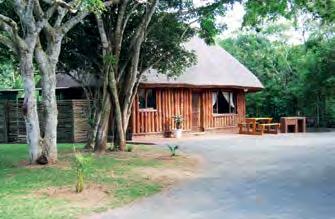 Hotels Ezulwini Game Lodge *** Kwazulu-Natal Ligging: Gelegen in een privé wildreservaat, aan de Elephant Coast in de provincie KwaZulu-Natal.