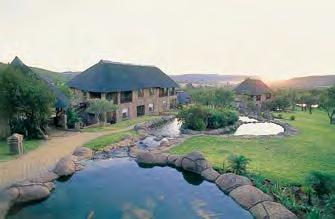 Hotels Zebra Country Lodge **** Gauteng Ligging: Zebra Country Lodge ligt in de weelderige bushvelden, op 30 km van Pretoria en 85 km van de luchthaven van Johannesburg.