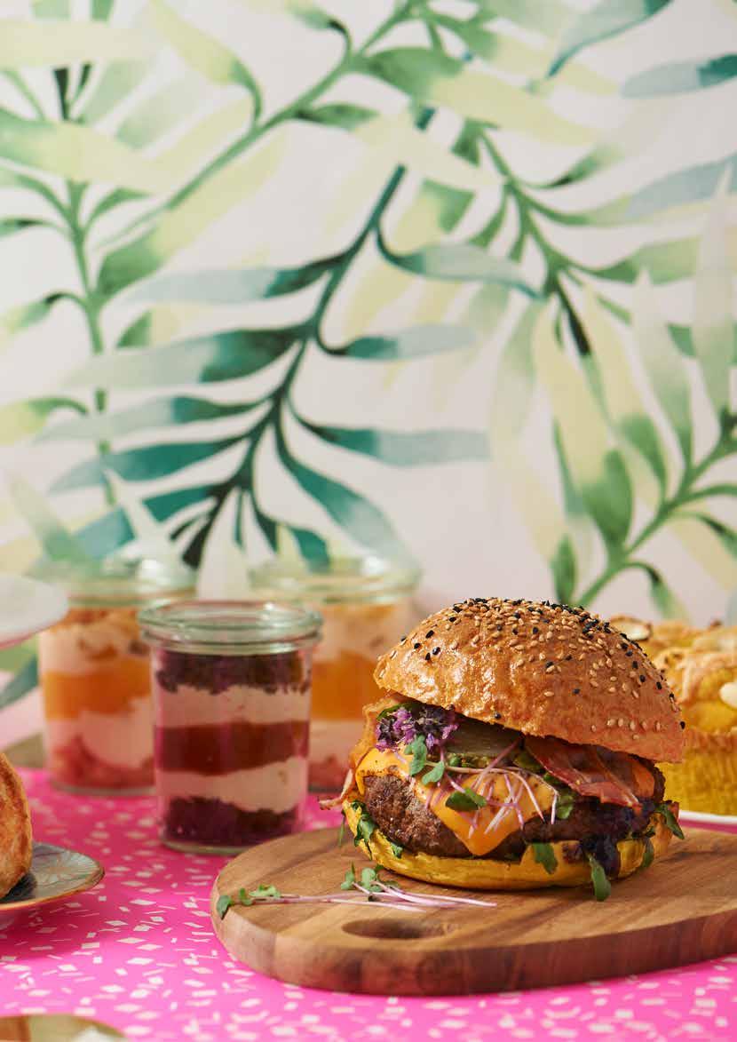 Zwoele zomerdagen: ze zijn weer in aantocht. De zon schijnt, de tuin lonkt. Wat is er dan heerlijker dan buiten eten?