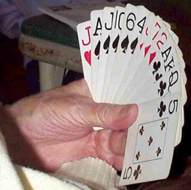 Opgave 3. Kaarten ordenen. Bij een spel bridge ontvangt iedere speler 13 kaarten.