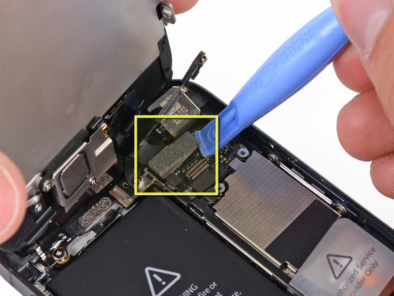 LCD kabel Kabel voor touchscreen (digitizer) Tijdens het in elkaar zetten kan het gebeuren dat de LCD-kabel van de verbinding loskomt.