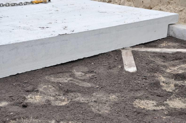 Tr e e B o x Prefab betonkruisen met prefab betonnen afdekplaat Verkleersklasse 60 (NL): 20 ton aslast met minimale