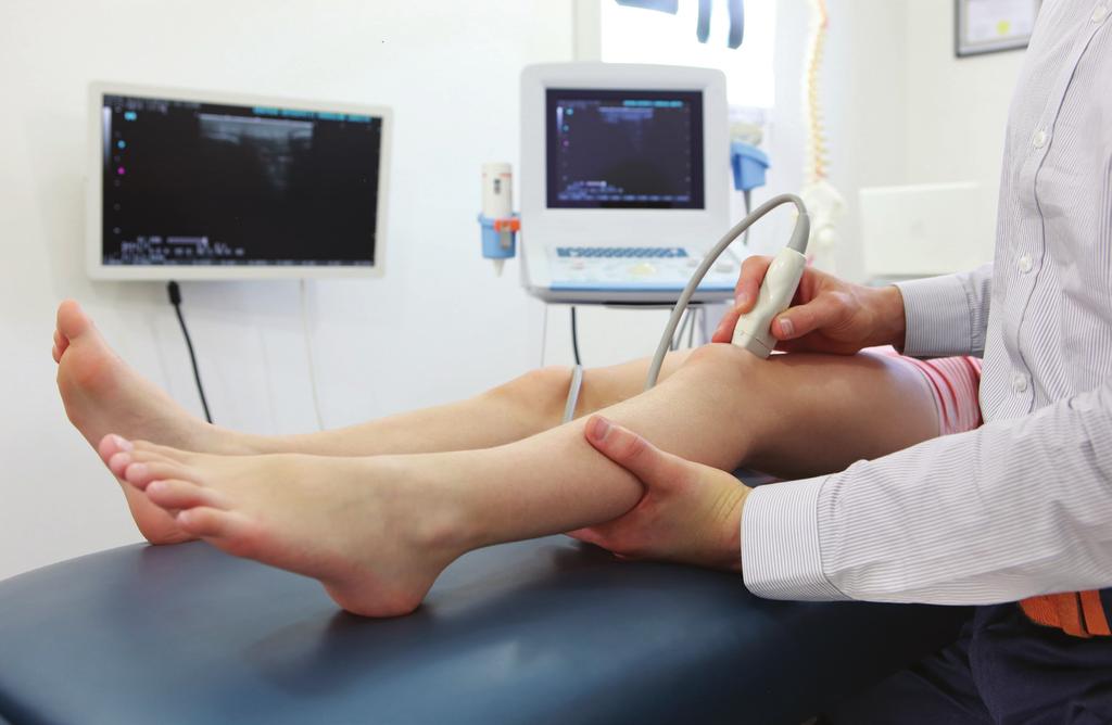 Stellen Van De Diagnose De orthopedisch chirurg stelt de diagnose meniscusscheur aan de hand van uw klachten en het lichamelijk onderzoek.