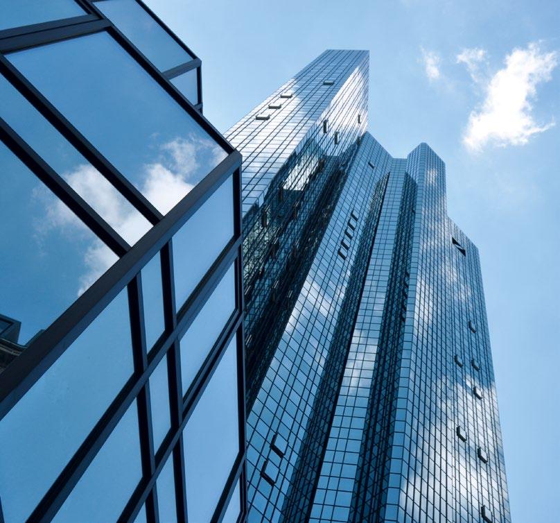Bij SCHELL vanzelfsprekend: uitgebreide kwaliteitstests. Fabriek 2 Productie en logistiek centrum Voorbeeld voor een platina LEED-certificaat: het gebouw van de Deutsche Bank in Frankfurt.