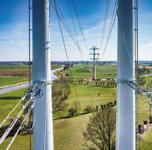 Deze vierde TenneT-hoogspanningsverbinding tussen Nederland en Duitsland toont aan dat we actief investeren in de ontwikkeling van een geïntegreerde elektriciteitsmarkt die kan zorgen voor een