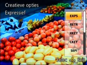 Foto s maken met verschillende foto-effecten [Creatieve opties]-modus Opnamemodus: U kunt uw eigen instellingen selecteren uit diverse effecten en foto s maken terwijl u deze effecten op het