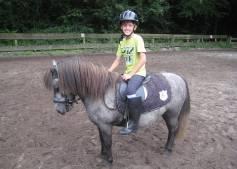 Wisse Wits (14) lid is geworden met de pony van Elles Veldt (Sunny) en gaat rijden bij Suzan Houwing in de