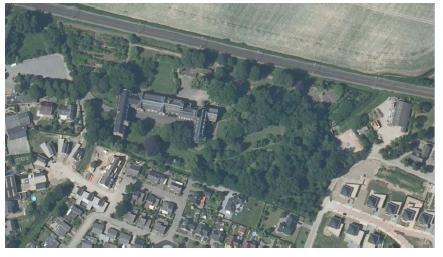 Figuur 1: Luchtfoto plangebied Mariabosch (bron: Google Earth) Een deel van de huidige bebouwing blijft behouden.