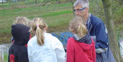 Stap 3: De kinderen gaan in kleine groepjes aan de slag met de opdrachten. Stap 4: Verzamelen en in het kort ervaringen uitwisselen.