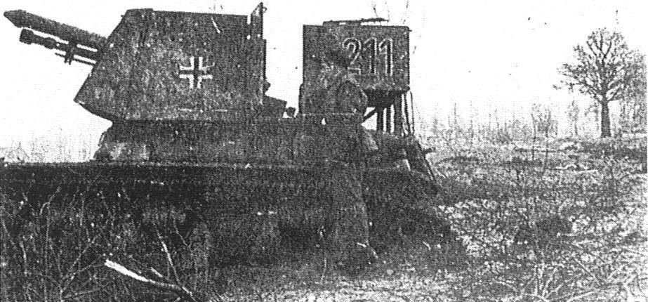 de kelder in. Tankgevechten Engelsen-Duitsers langs de weg naar Esch. Om 1100 nog enkele duitse tanks gevolgd door de Engelsen.