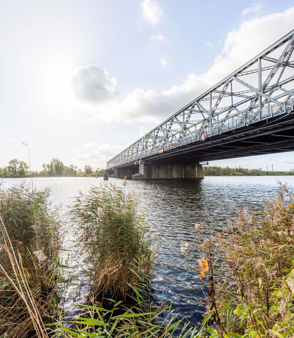 type B zolder De Keizersveerbrug bij Hank is eind jaren 70 vervangen met elementen uit de oude