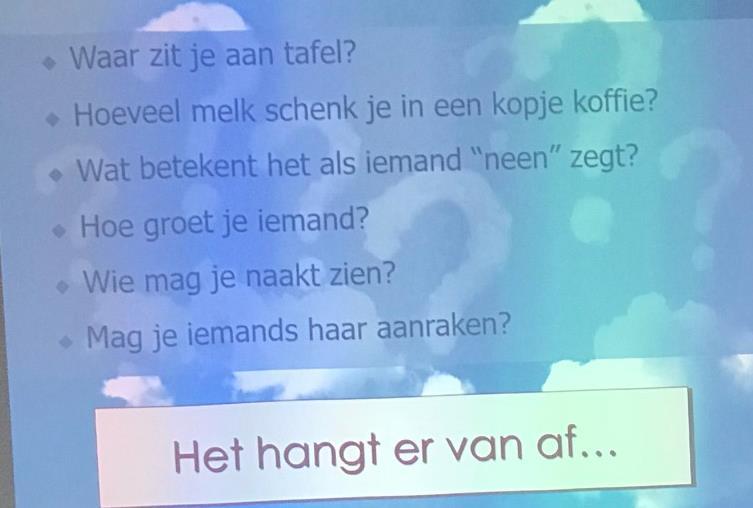 Autisten doen meestal echt wel hun best maar het lukt soms gewoon niet, 24 uur per dag leven met autisme is vermoeiend. Soms is het gedrag moeilijk maar het is hun schuld niet.