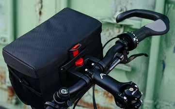 Het KLICKfix-systeem maakt het mogelijk je fietstas met een simpele klik vast te zetten en los