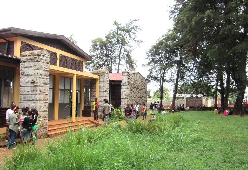 De Openbare Bibliotheek in Sodo, Wolaitta, Zuid-Ethiopië 2006-2017 Verslag van Stichting ISOB.