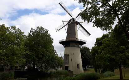 EUROPEES ERFGOEDTHEMA 10: Opgegraven geschiedenis EEN BOERDERIJ UIT EEN VER VERLEDEN 21. De Drie Koornbloemen Vellevest 5 Harga is een polder gelegen tussen Schiedam en het dorp Kethel.